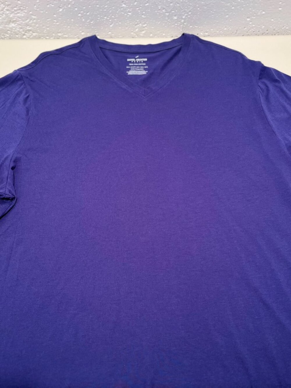 Daniel Hechter Paris Men's Pima Cotton V-Neck Tee
